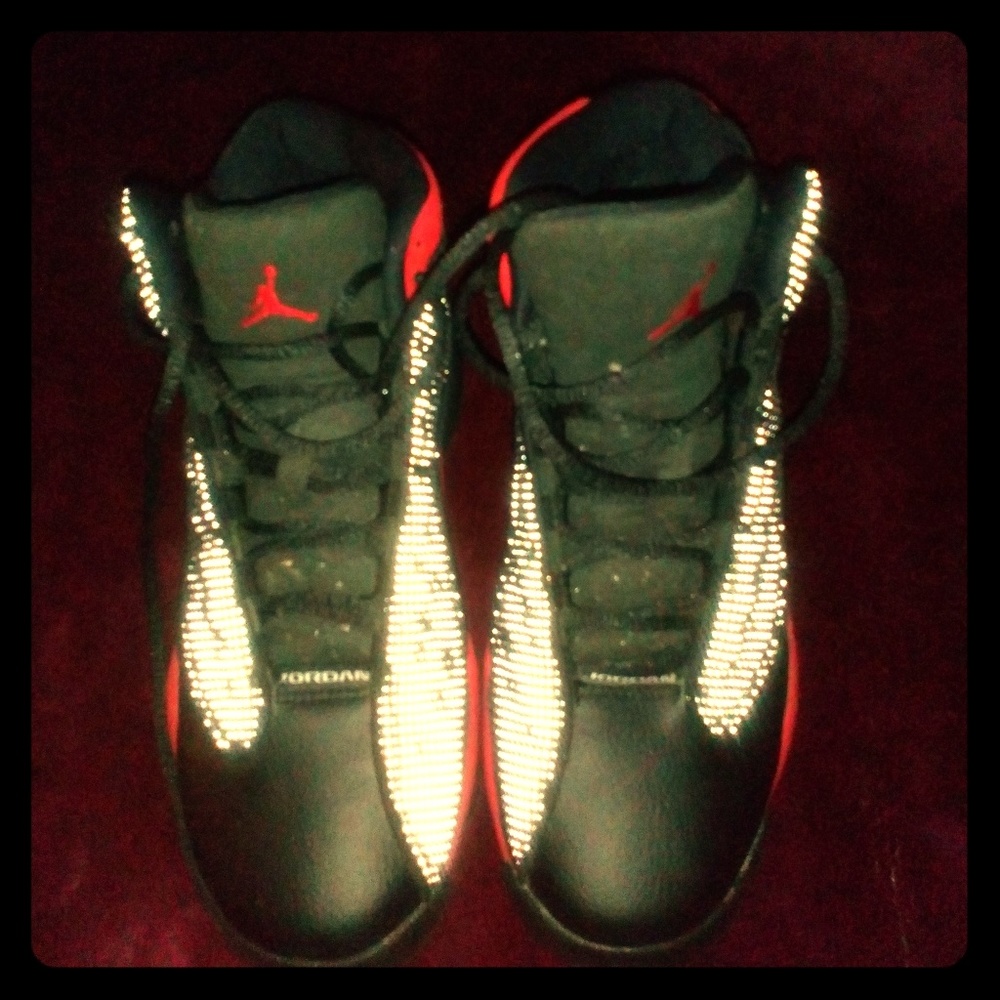 Air jordans black&red size 6½